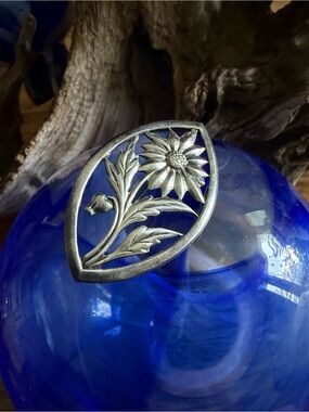 Vintage sterling silver brooch
